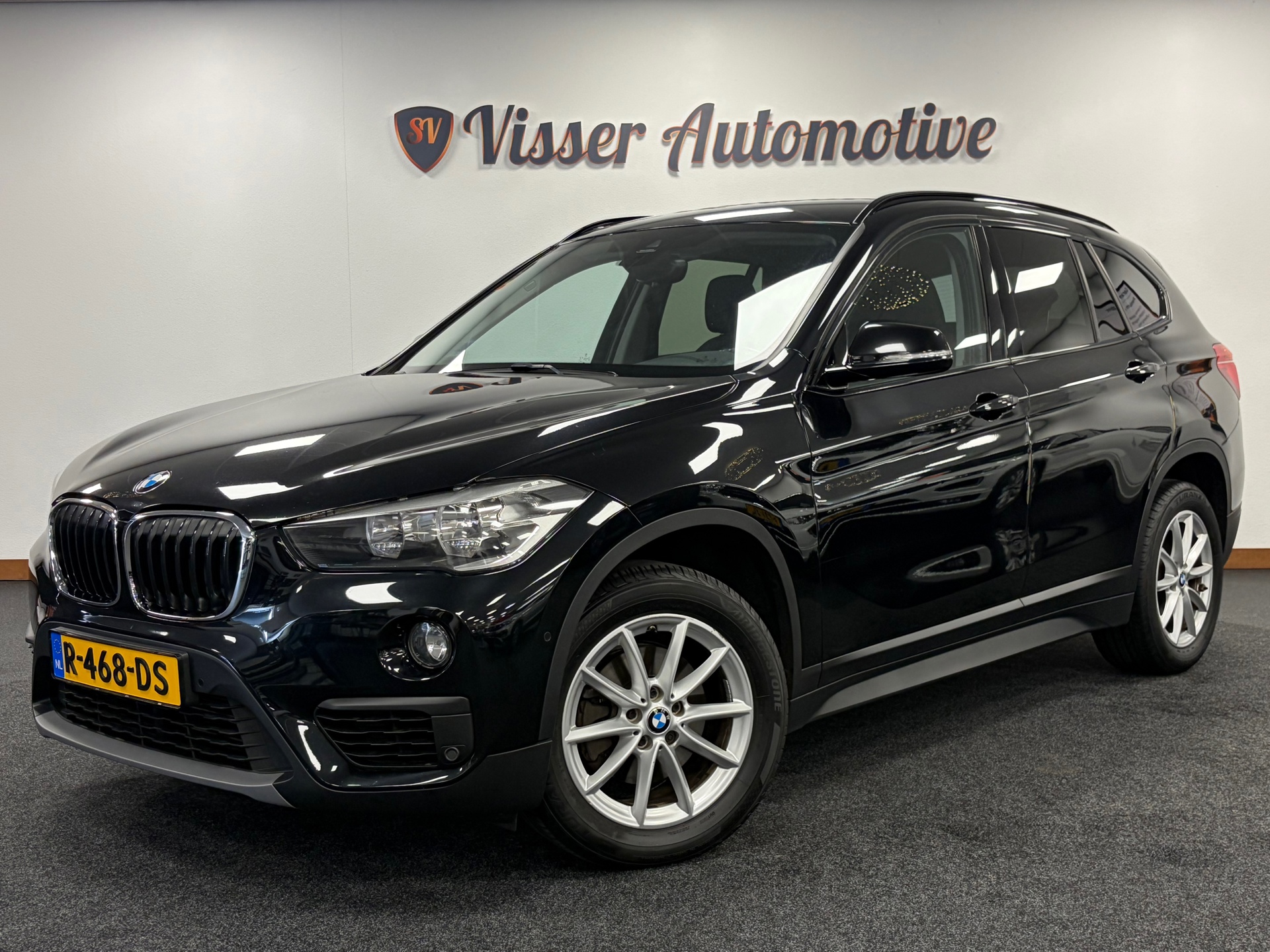 BMW X1 Sdrive18i SDrive18i High Executive 2018 - voorkant