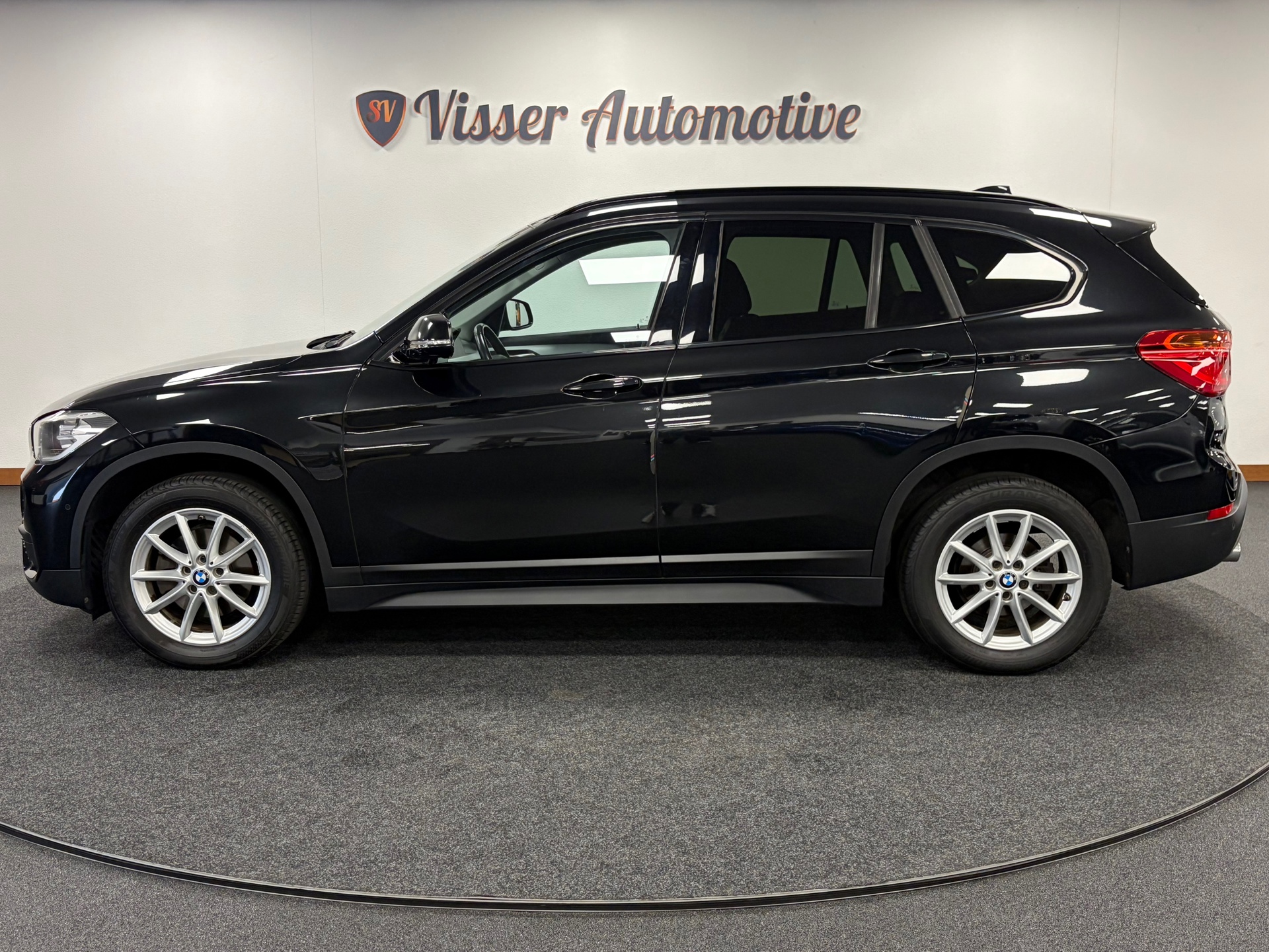 Foto van BMW X1 Sdrive18i