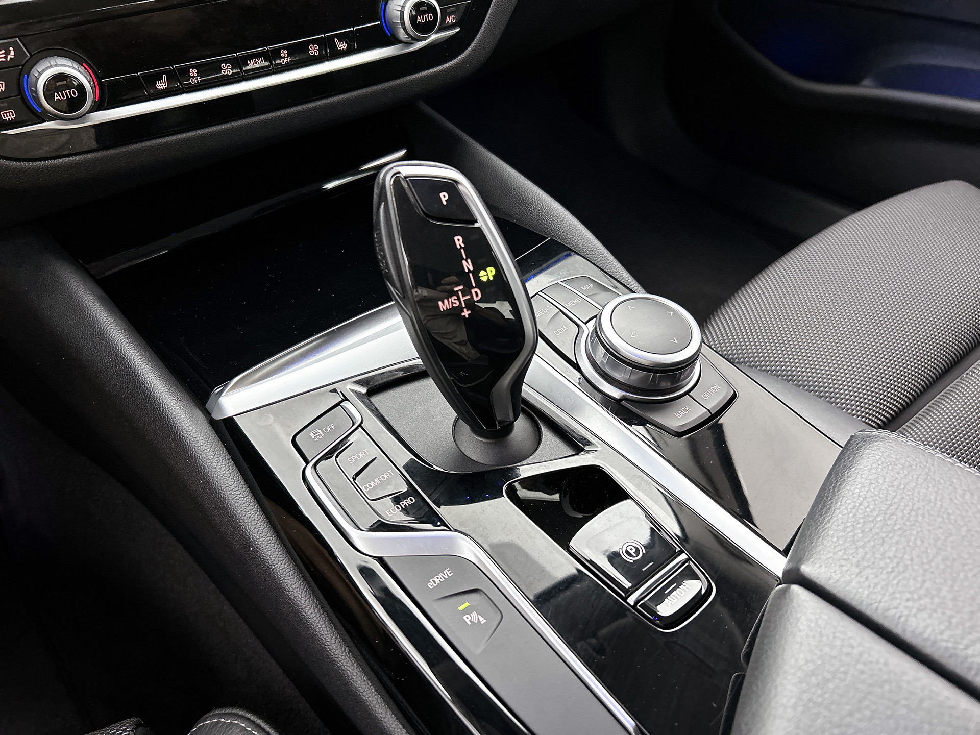 Foto van BMW 530e Iperformance