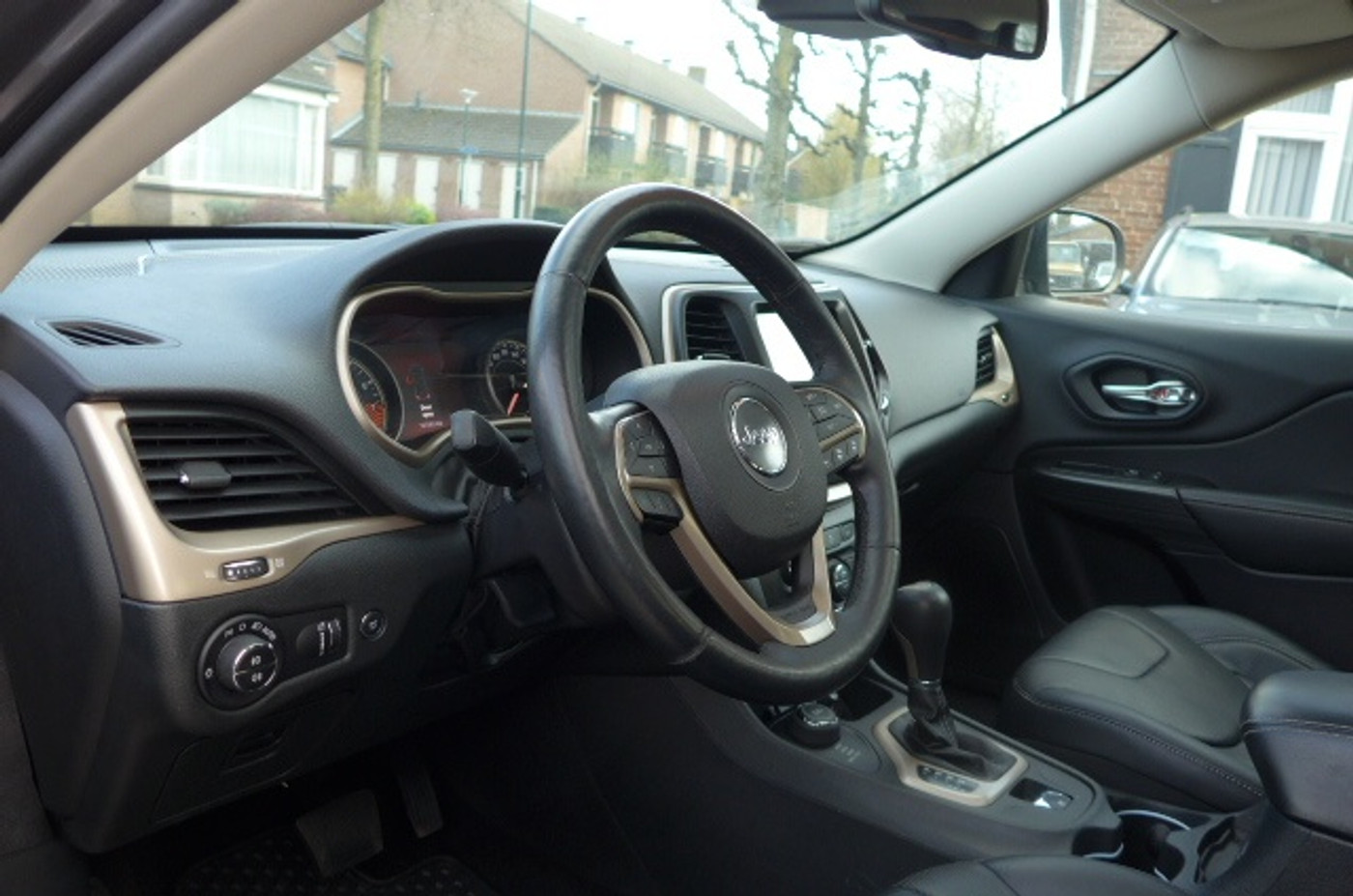 Foto van Jeep Cherokee