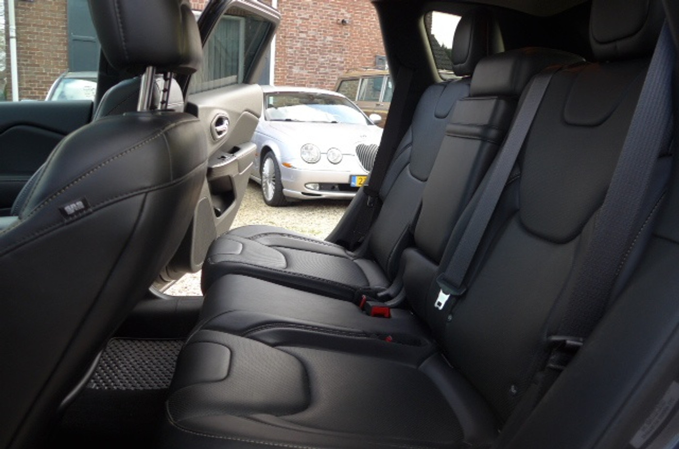 Foto van Jeep Cherokee