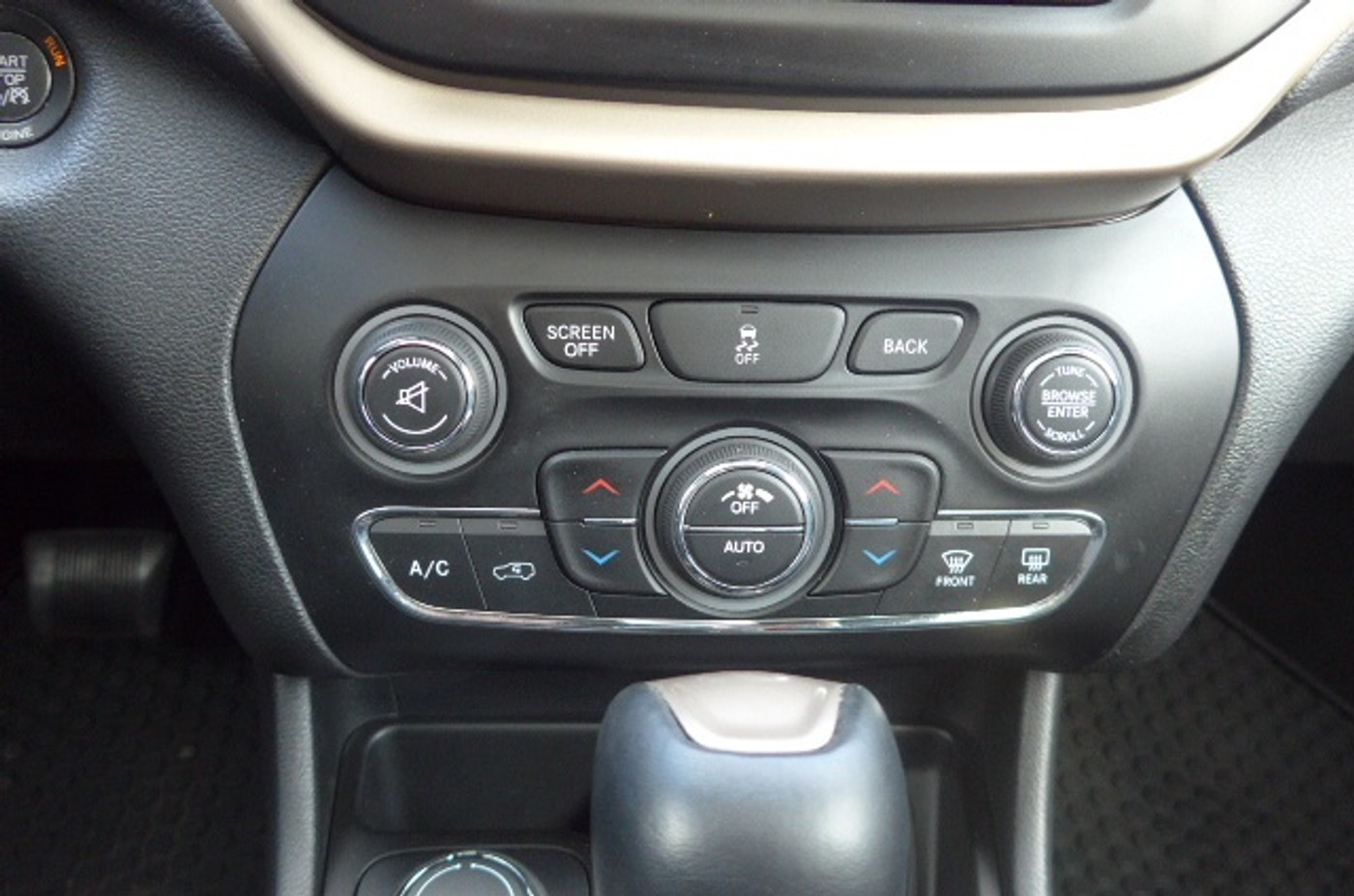 Foto van Jeep Cherokee