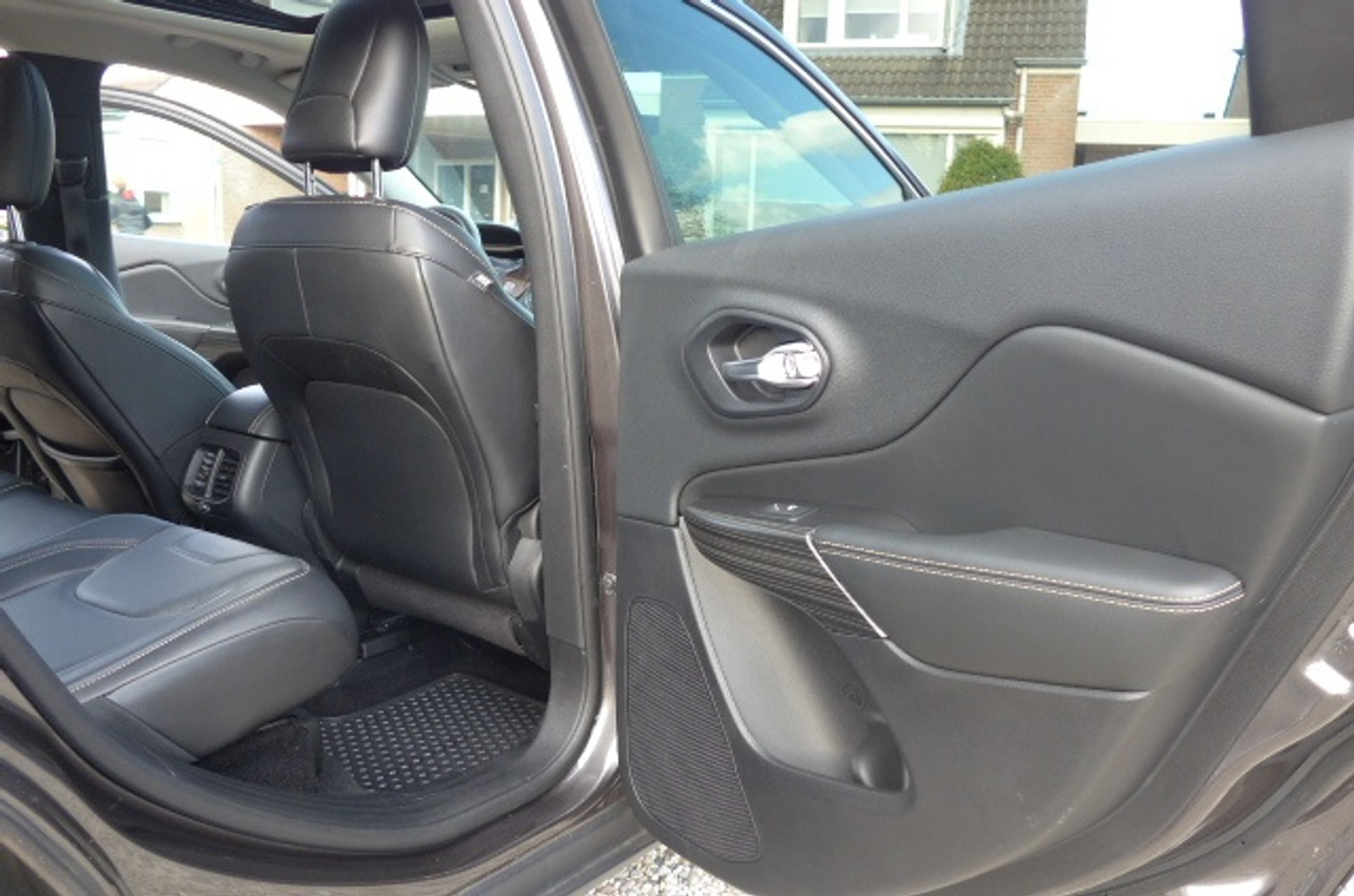 Foto van Jeep Cherokee