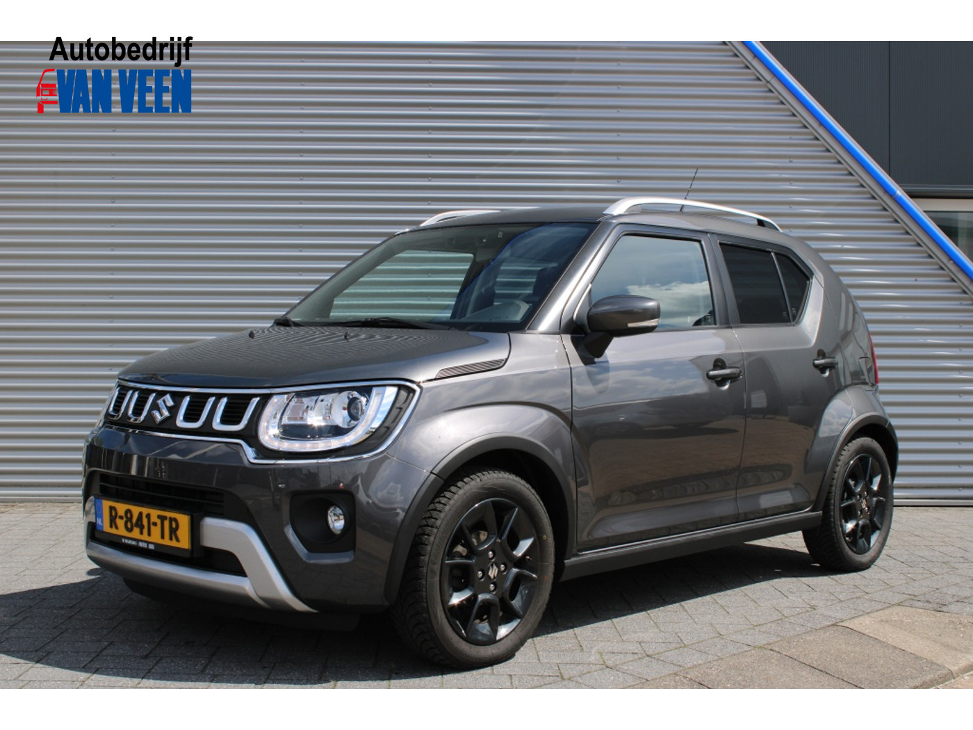 Suzuki Ignis 1.2 SmartHybrid Style | Dealer onderhouden! | Trekhaak | Cruise 2020 - voorkant