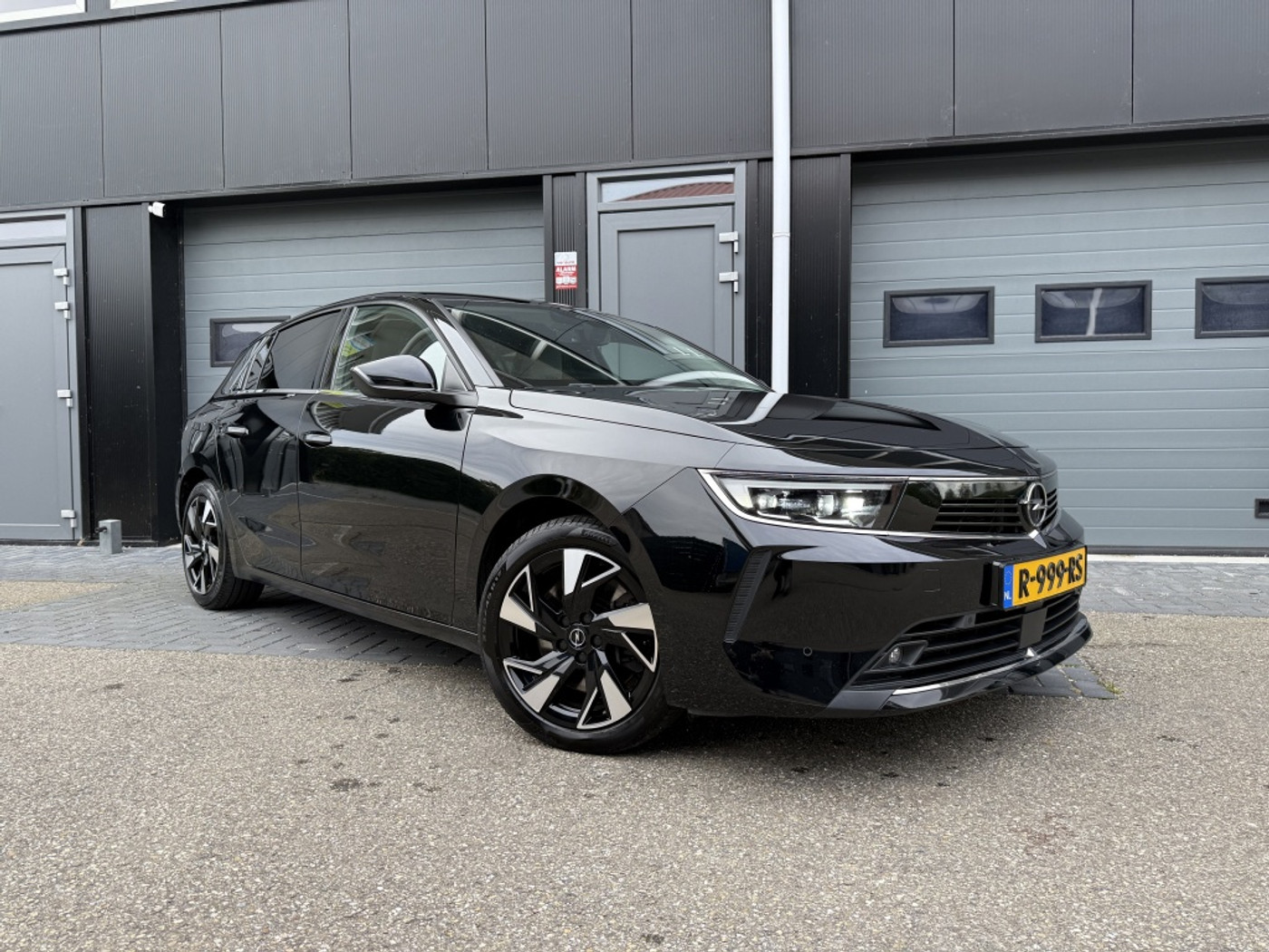 Opel Astra 1.6 Hybrid Bns Eleg Aut, Keyless, Camera, Stuurvw 2022 - voorkant