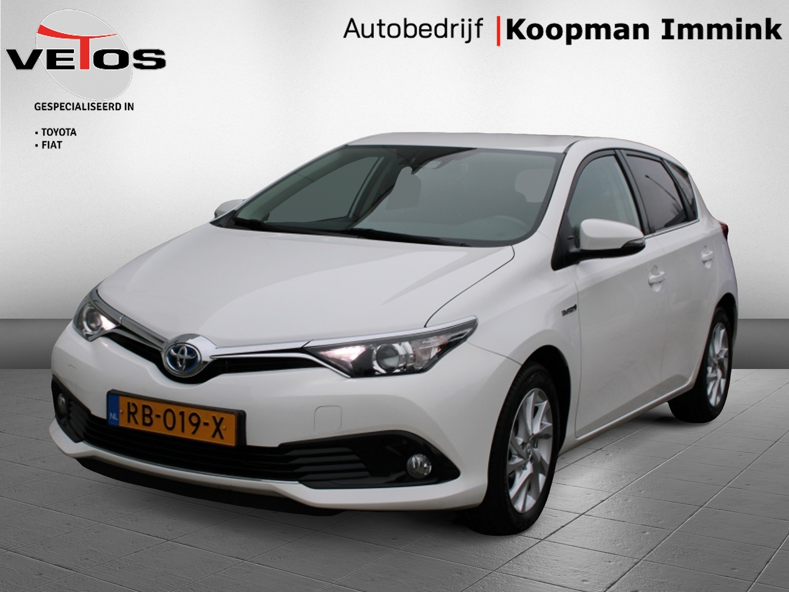 Toyota Toyota Auris 1.8 Hybrid Dynamic 2017 - voorkant