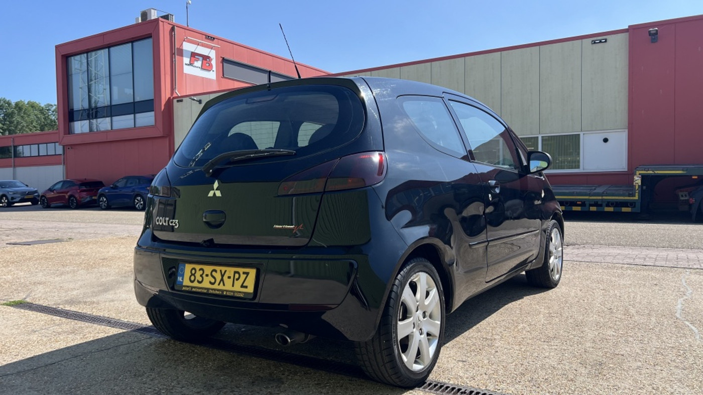 Foto van Mitsubishi Mitsubishi Colt
