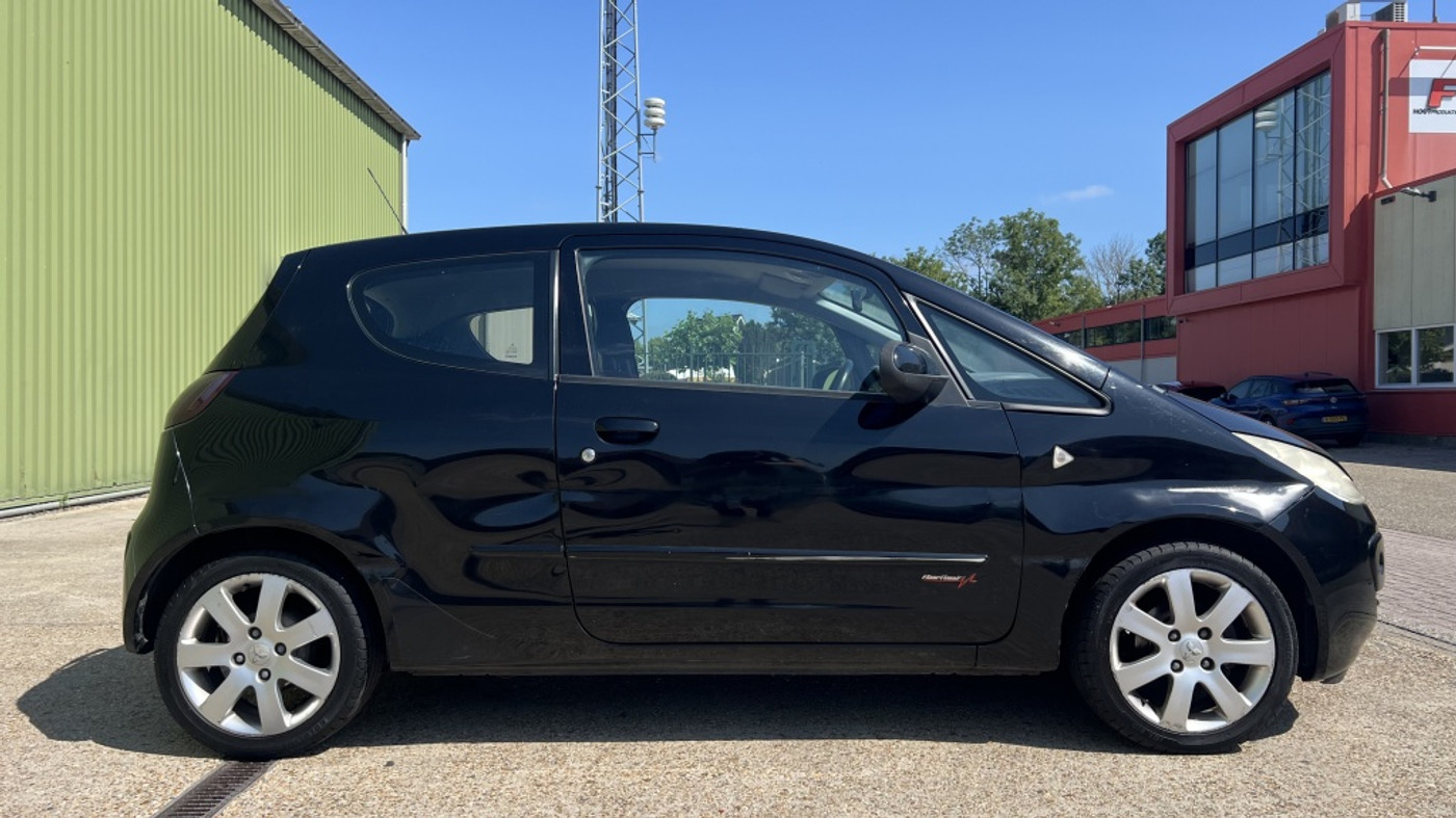 Foto van Mitsubishi Mitsubishi Colt