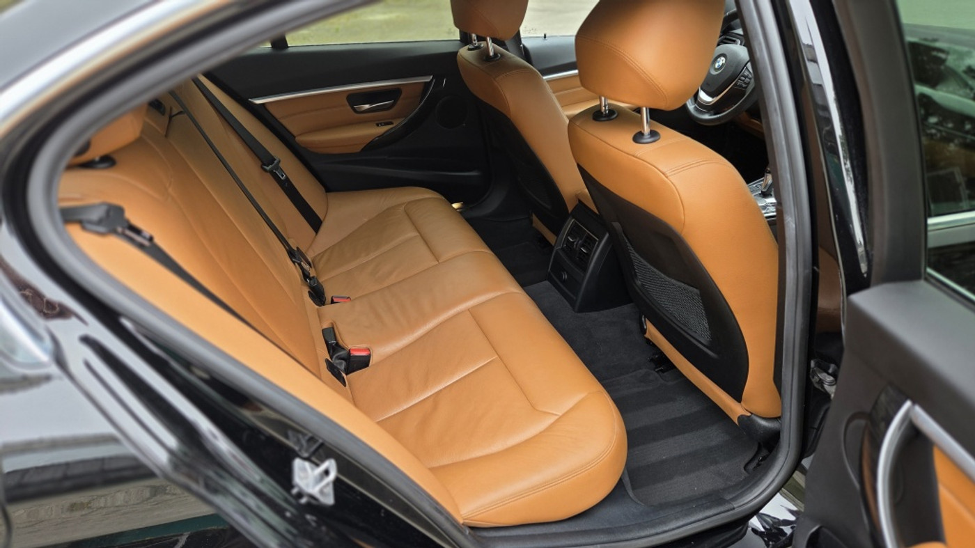 Foto van BMW 318i