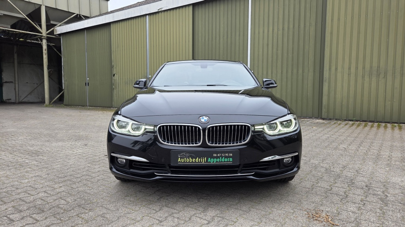 Foto van BMW 318i