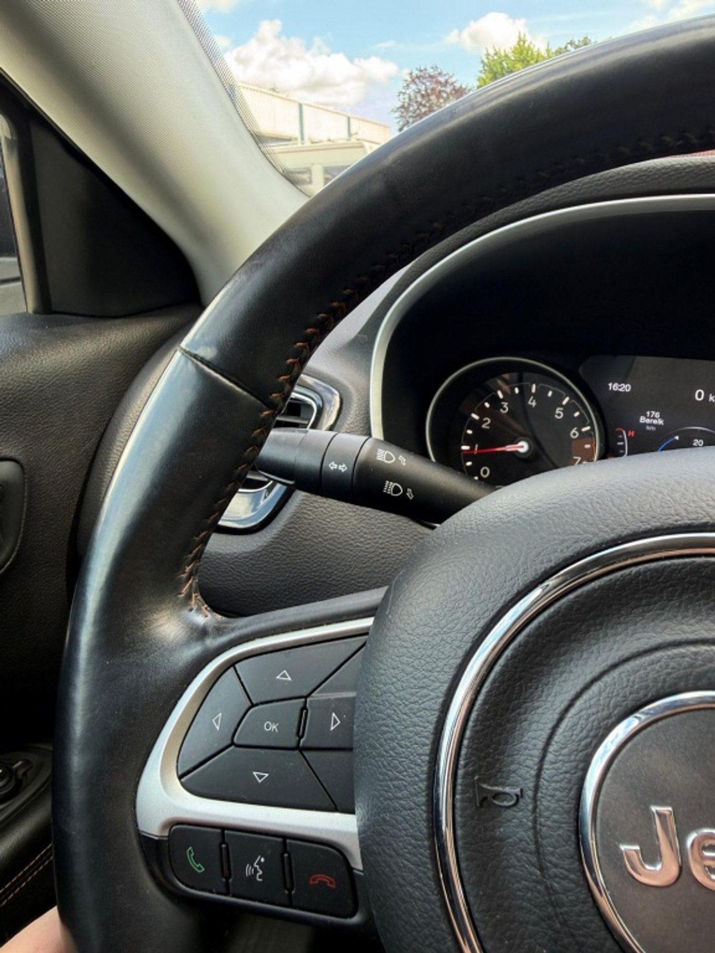 Foto van Jeep Compass