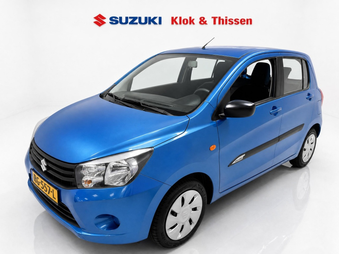 Suzuki Celerio 1.0 Comfort Airconditioning Stootlijsten Handsfree bellen 2017 - voorkant