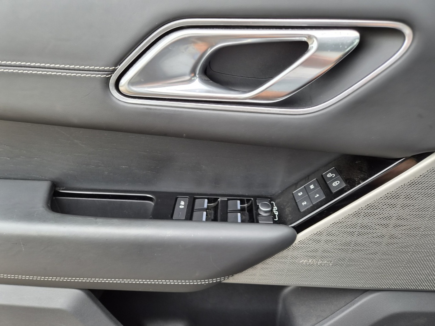 Foto van Land Rover Range Rover Velar