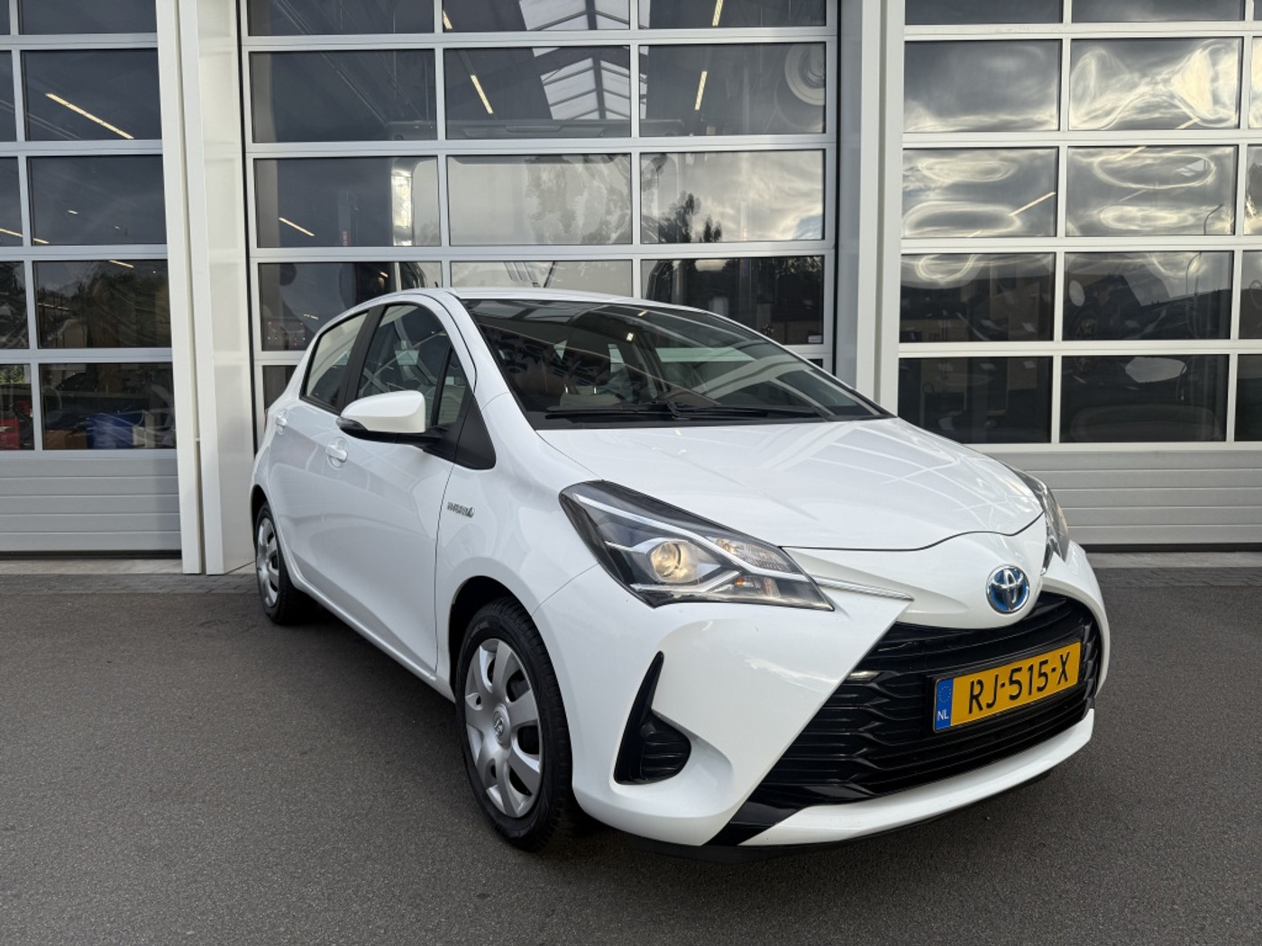 Toyota Yaris 1.5 Hybrid Aspiration 2018 - voorkant