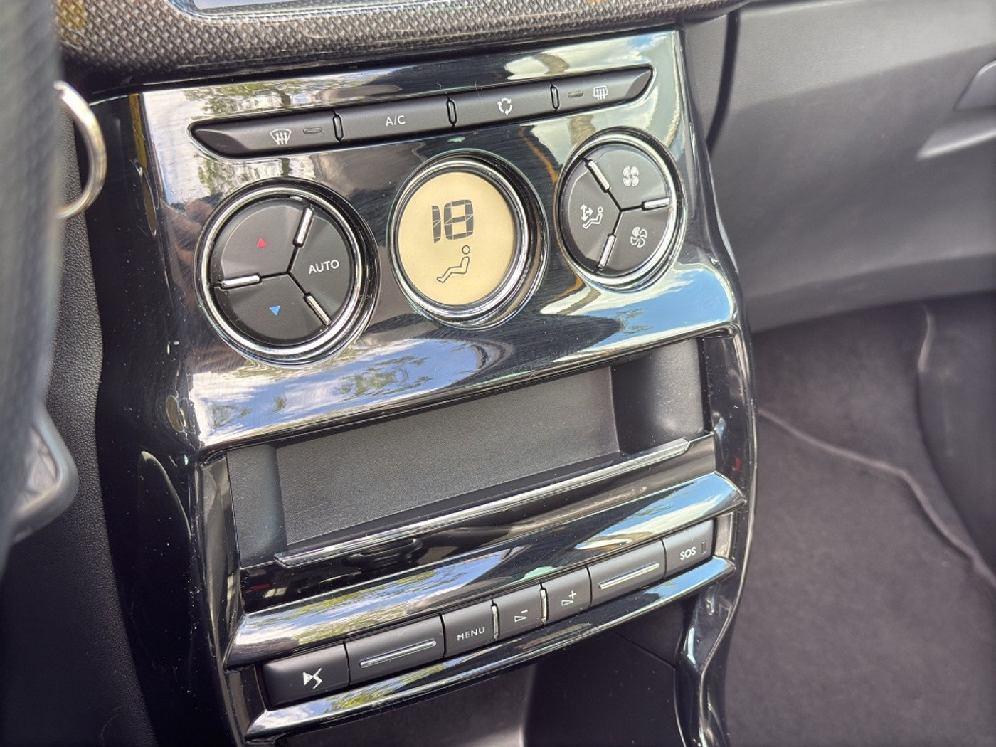 Foto van DS DS 3 Cabrio