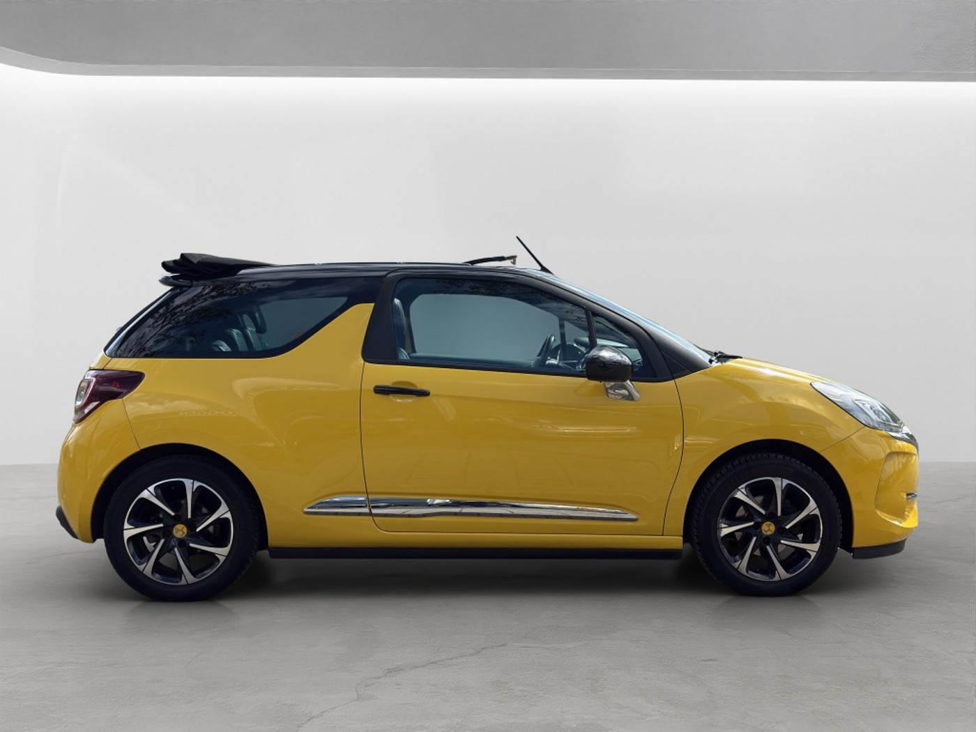 Foto van DS DS 3 Cabrio