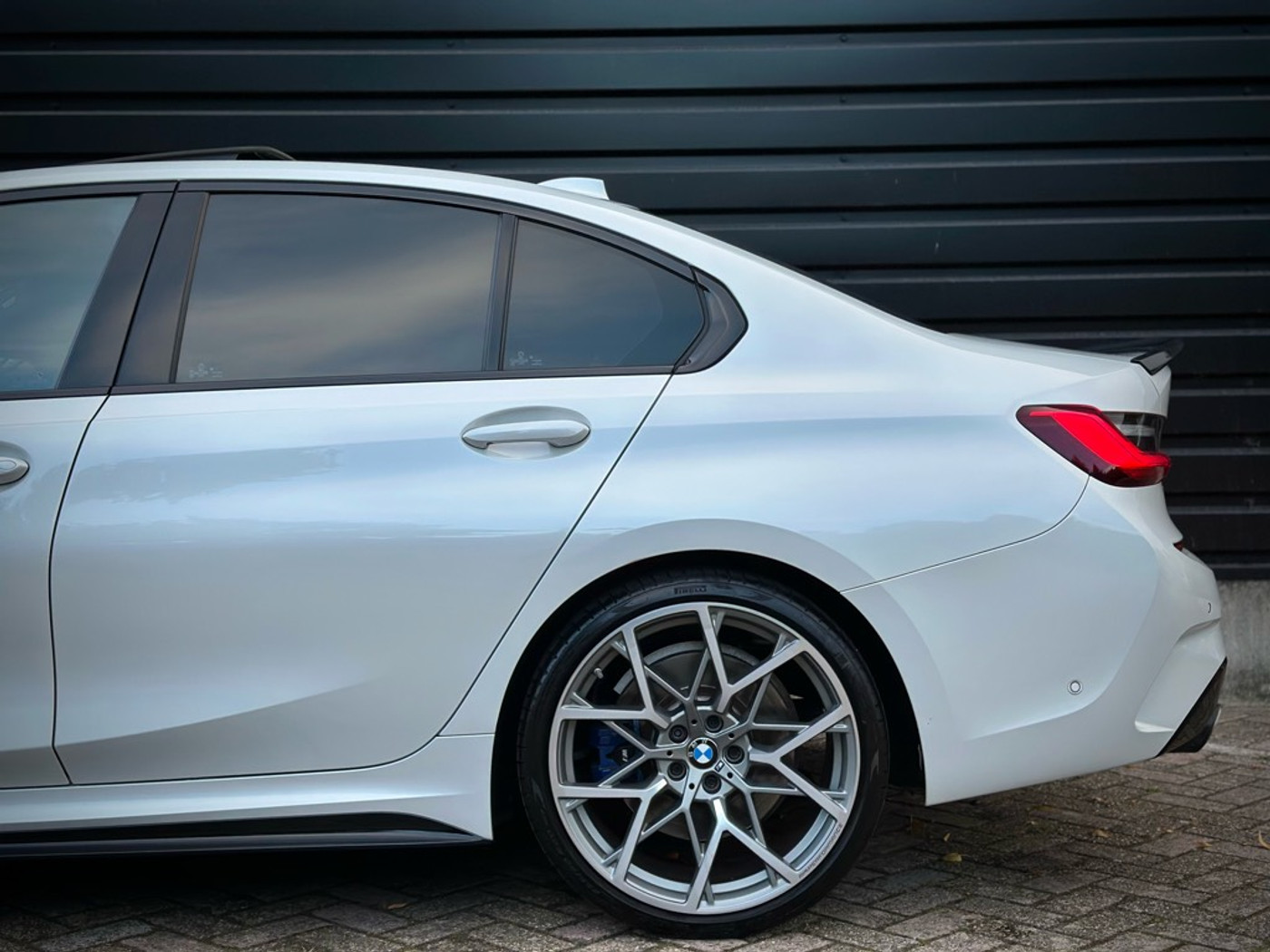 Foto van BMW 330i