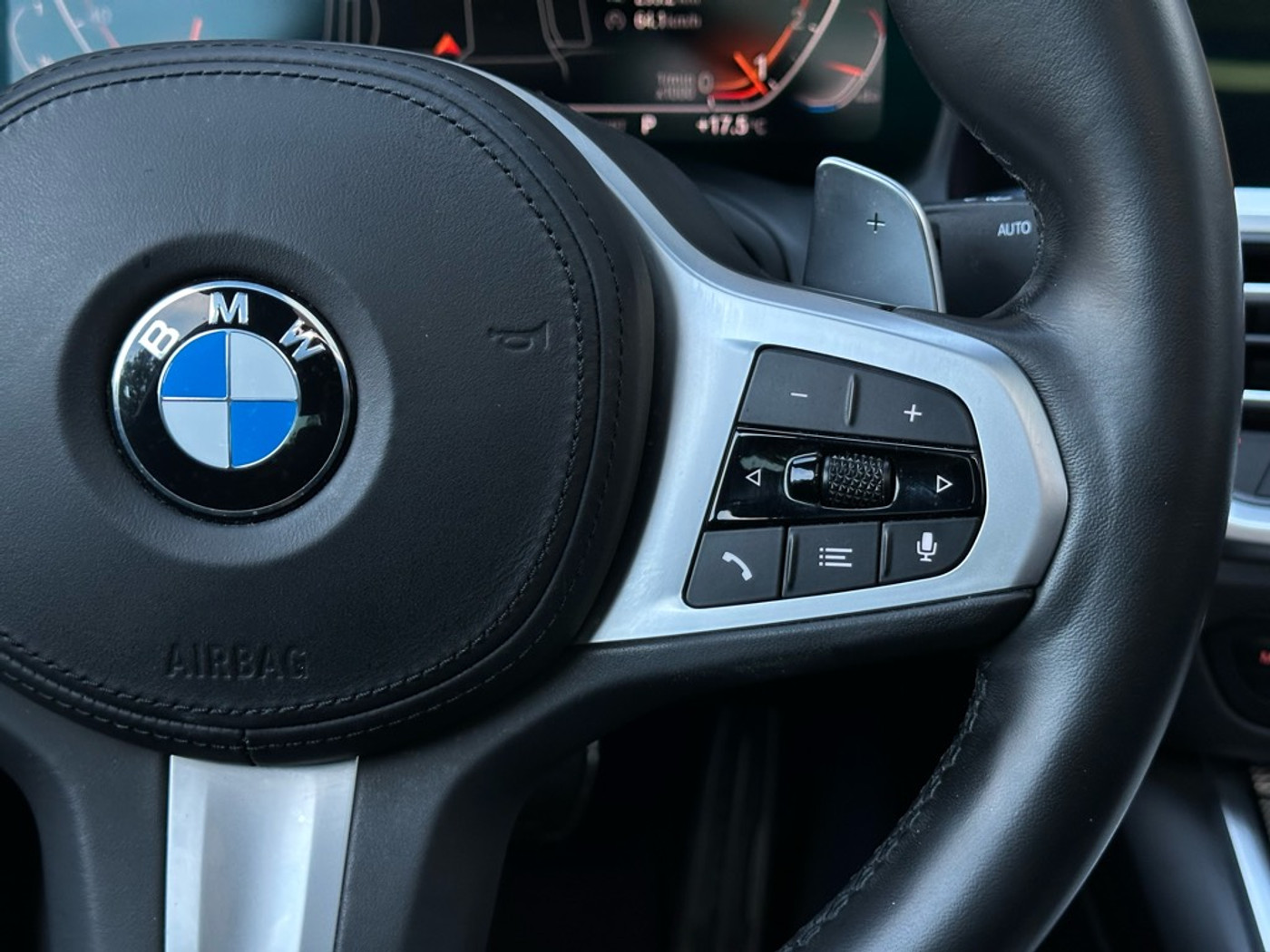 Foto van BMW 330i