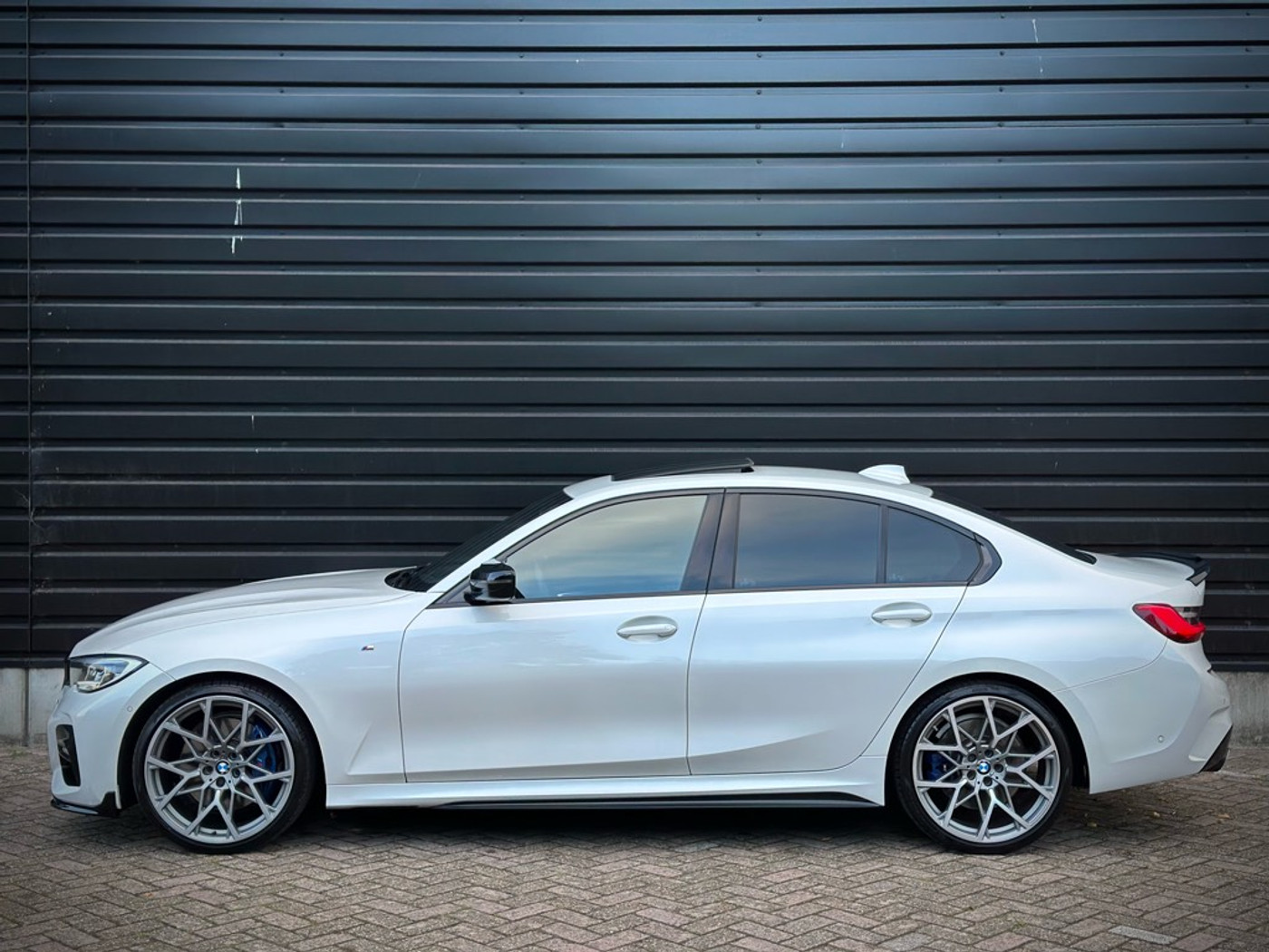 Foto van BMW 330i
