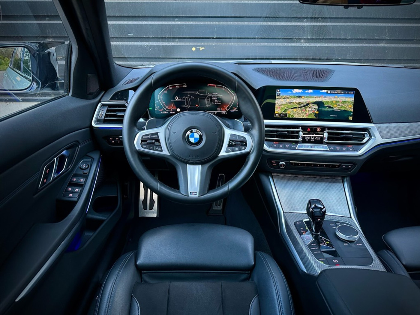 Foto van BMW 330i