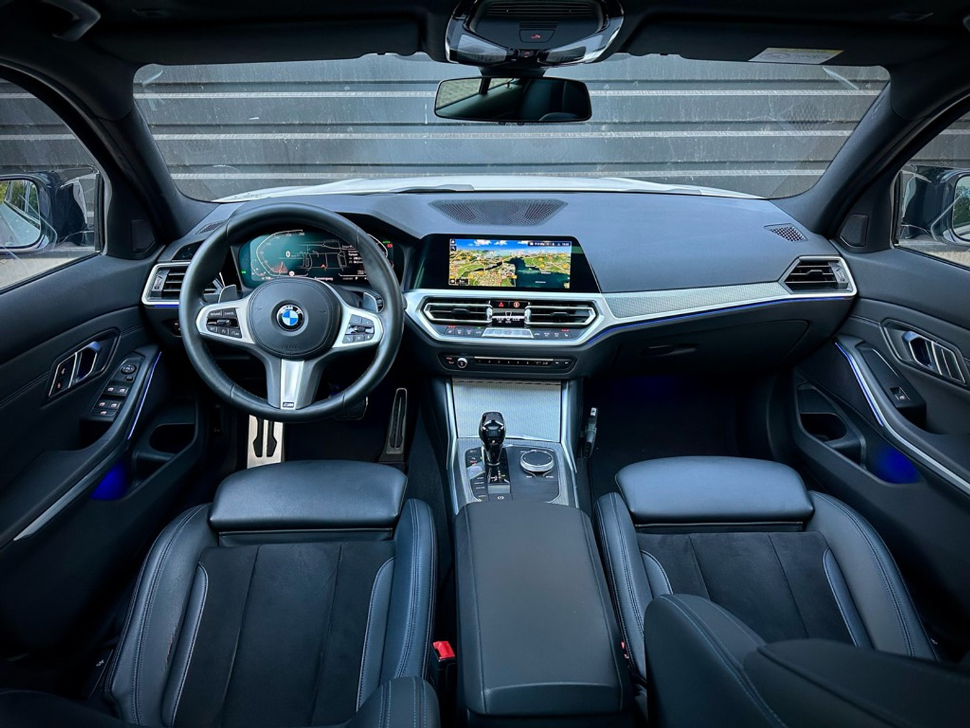 Foto van BMW 330i