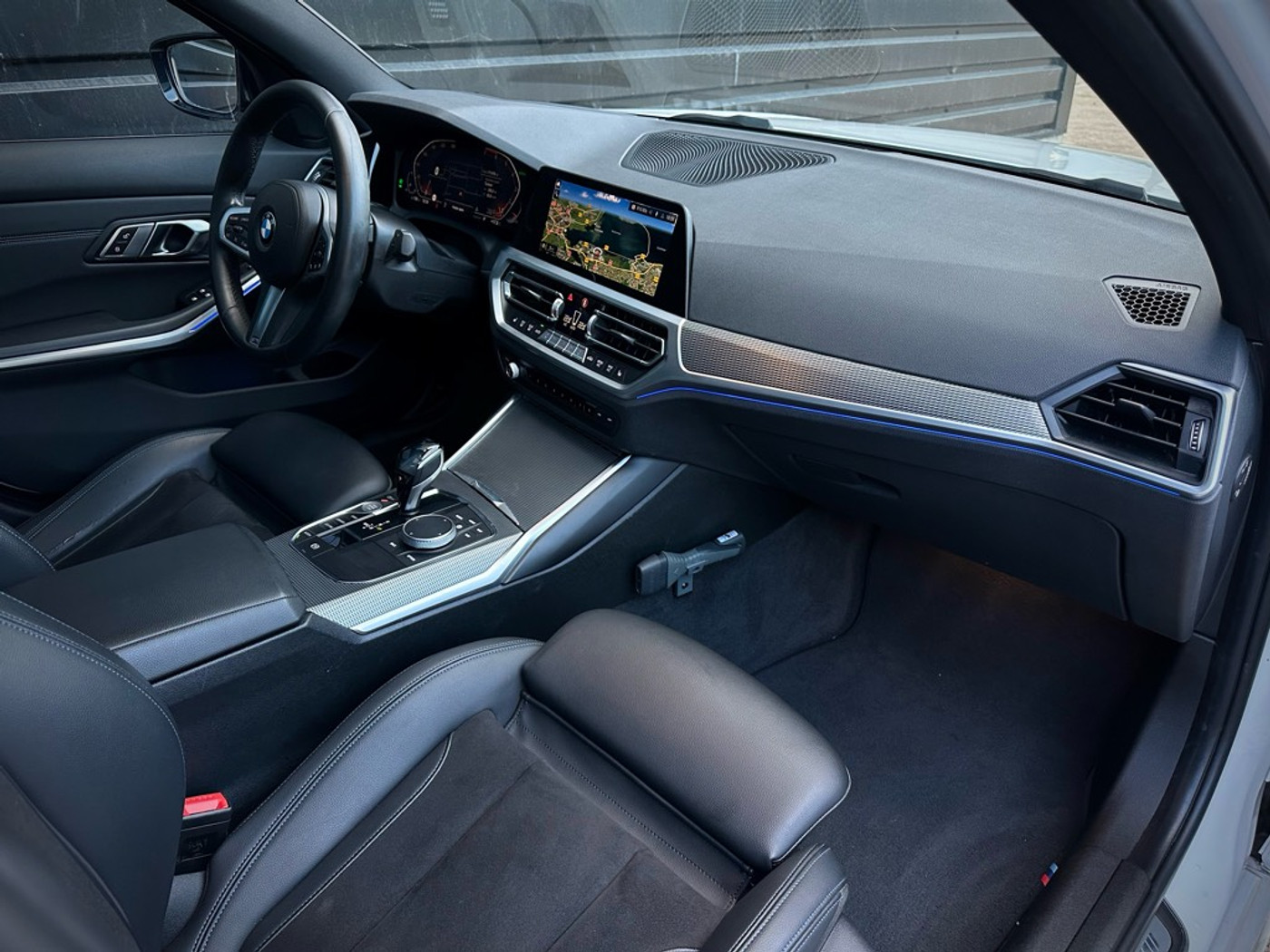 Foto van BMW 330i