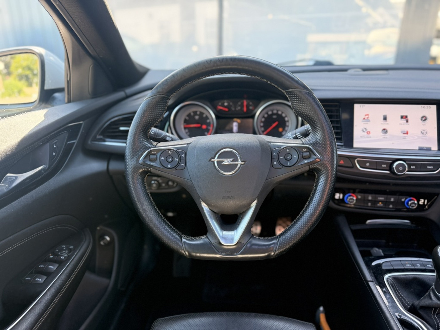 Foto van Opel Insignia Sports Tourer