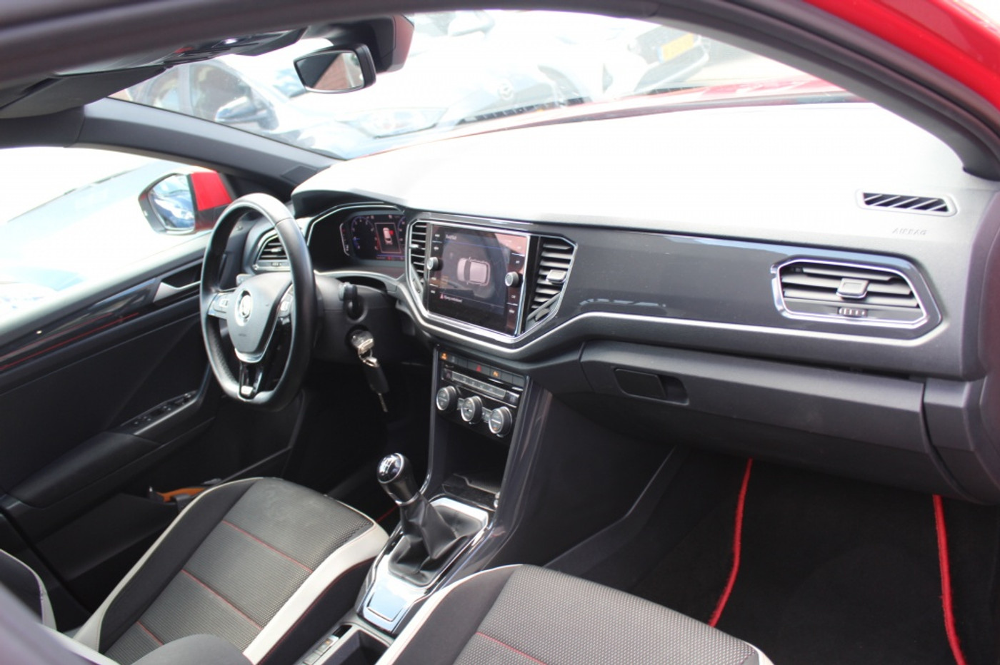Foto van Volkswagen T-roc
