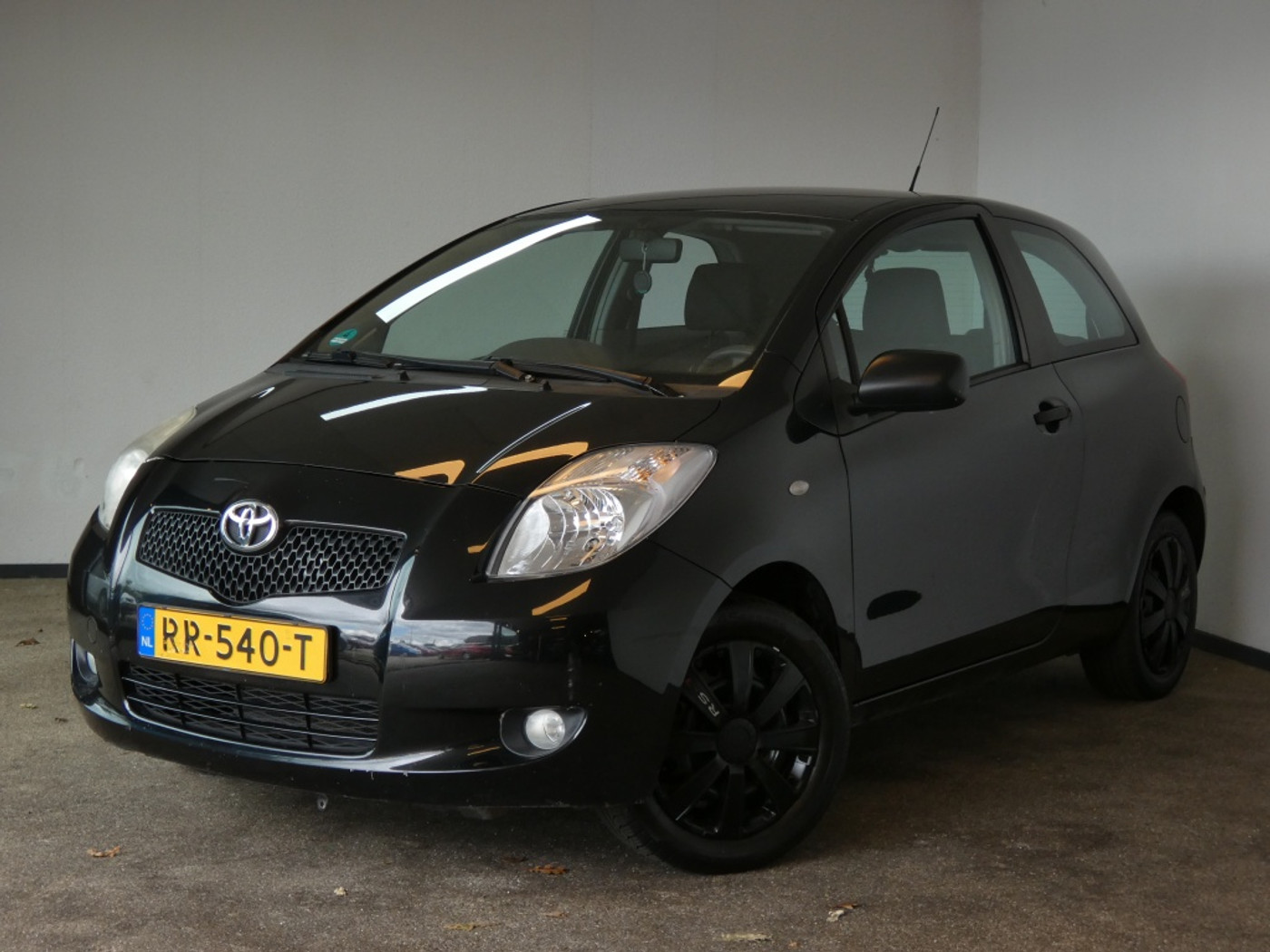 Toyota Toyota Yaris 1.0 VVTi NWE APK 2006 - voorkant