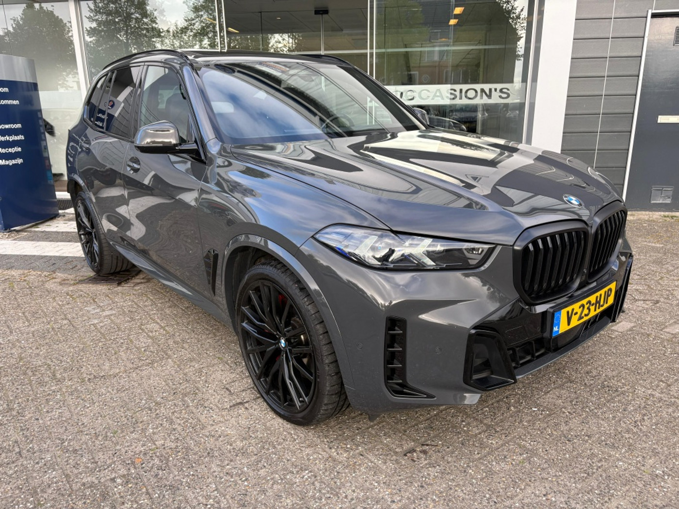 Foto van BMW X5 Xdrive30d