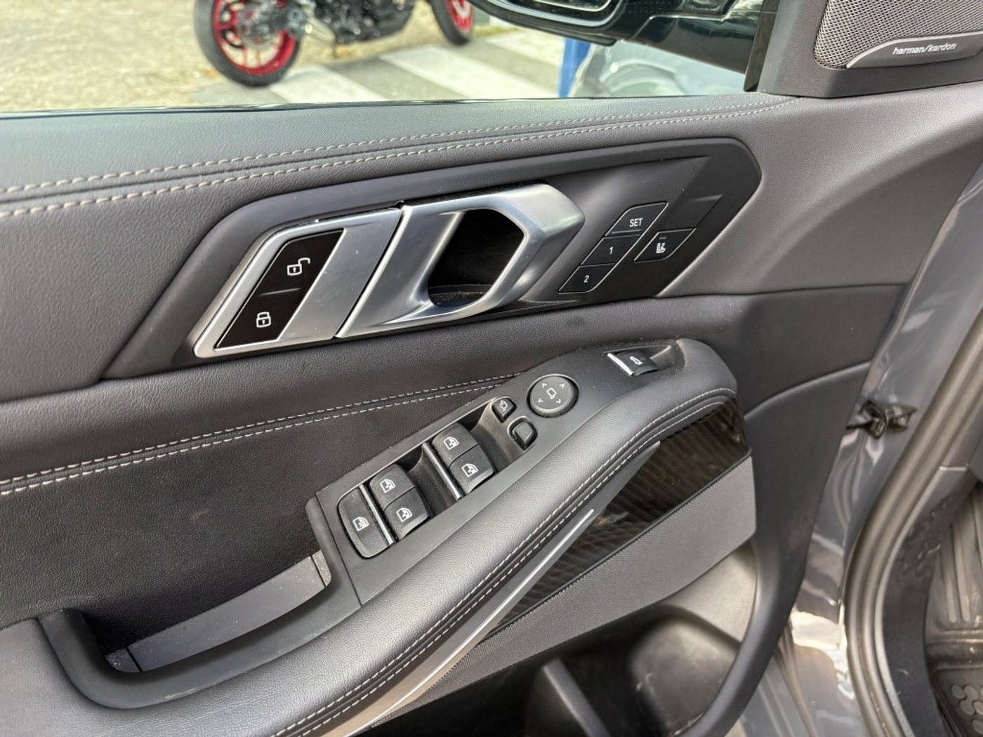Foto van BMW X5 Xdrive30d