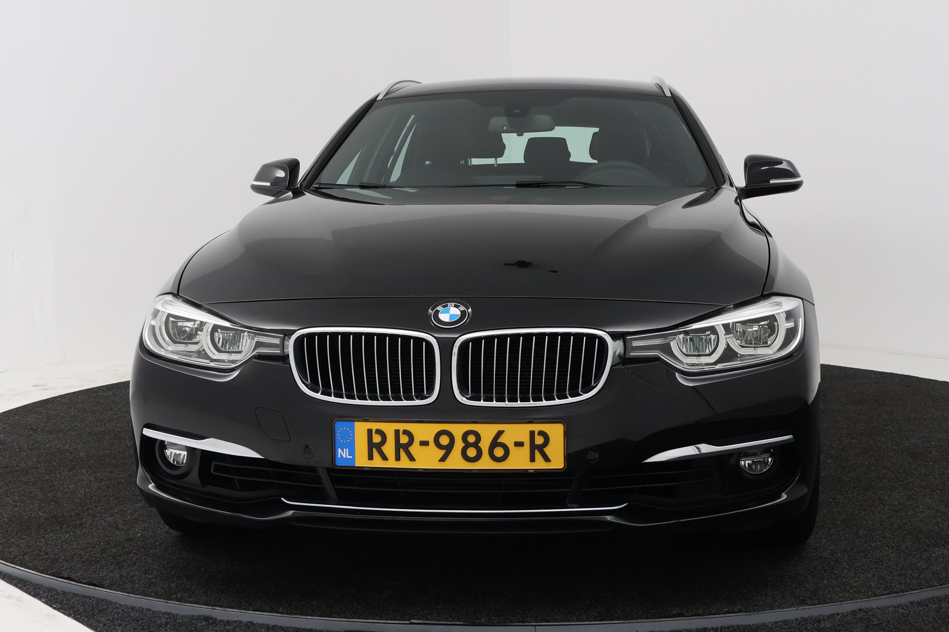 Foto van BMW 318i
