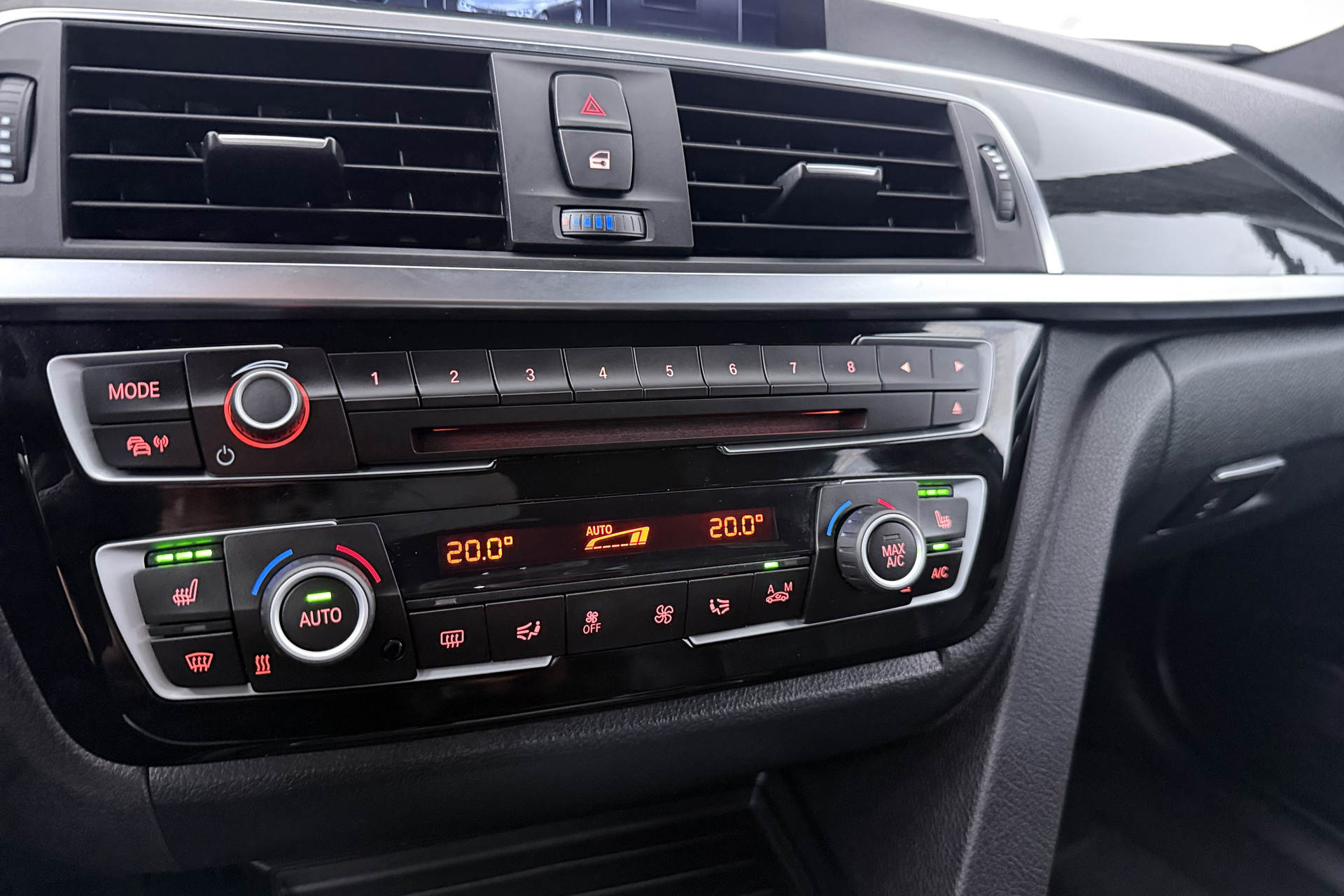 Foto van BMW 318i