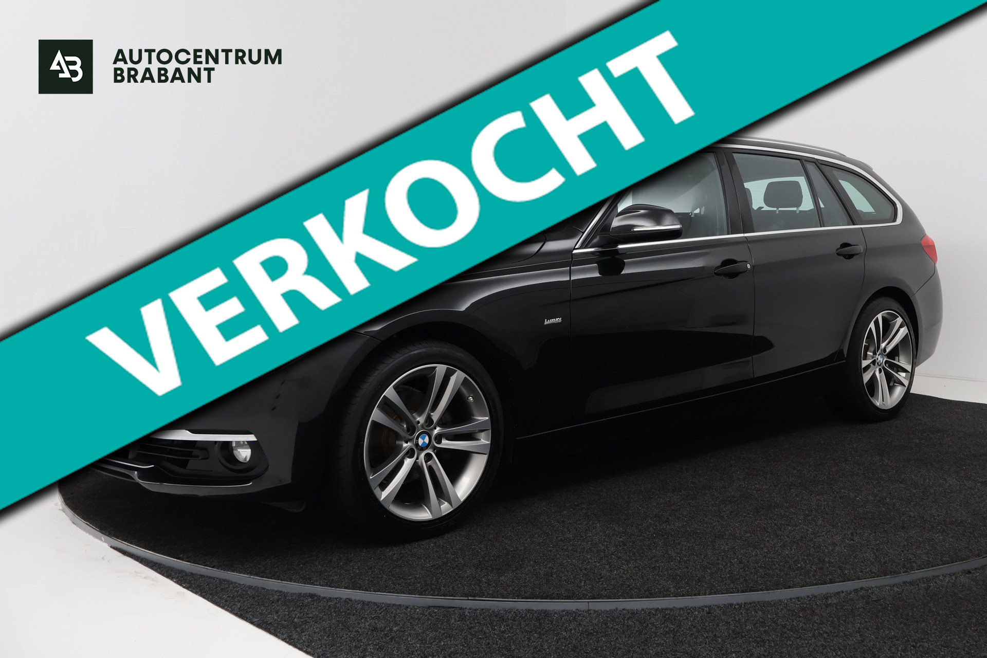 BMW 318i 318i High Executive (NAVIGATIE, TREKHAAK, STOELVERWARMING, DEALER ONDERHOUDEN, LEDER, LED) 2018 - voorkant