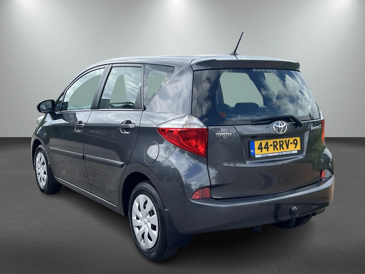 Foto van Toyota Toyota Verso-s