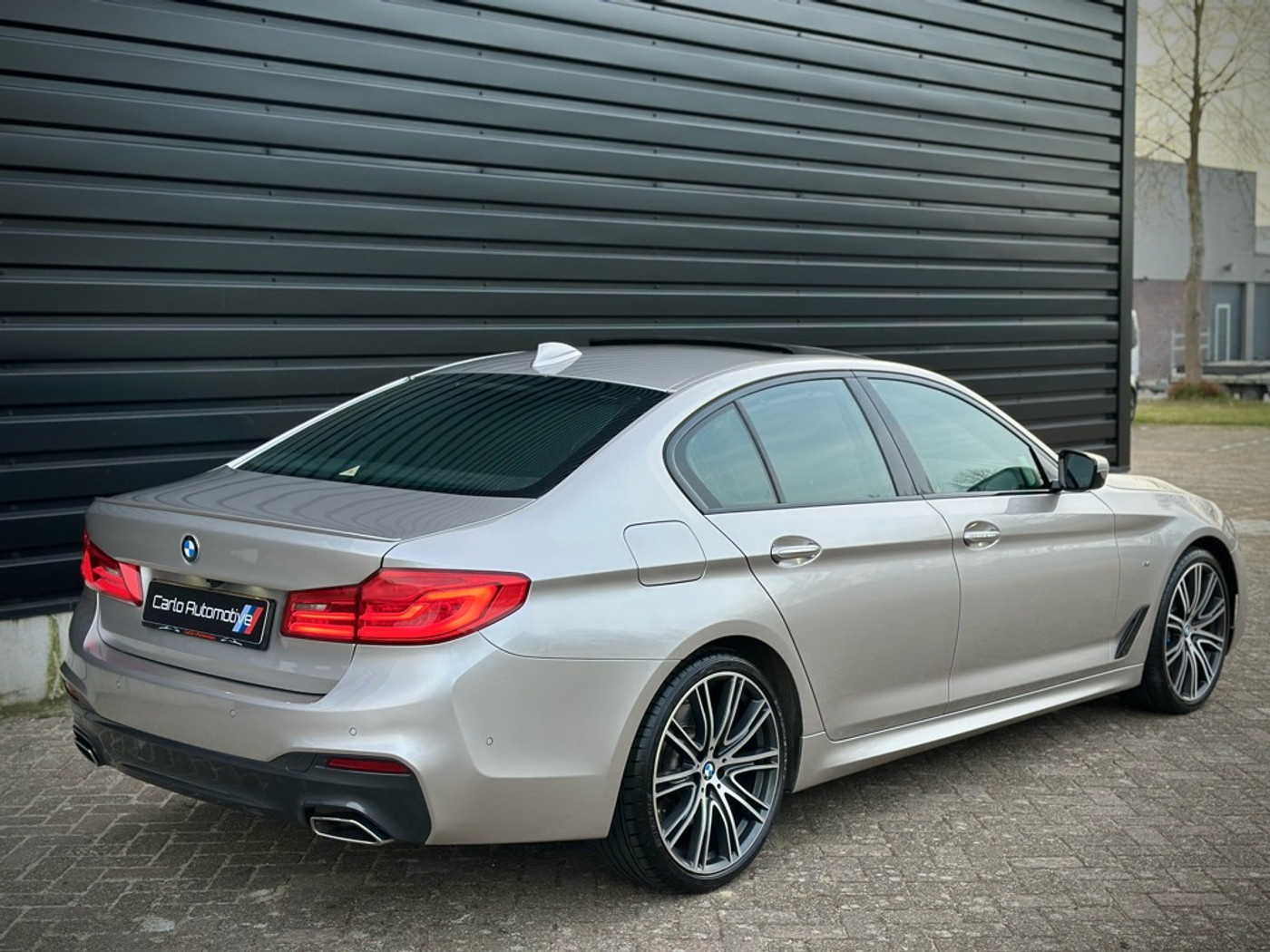Foto van BMW 540i