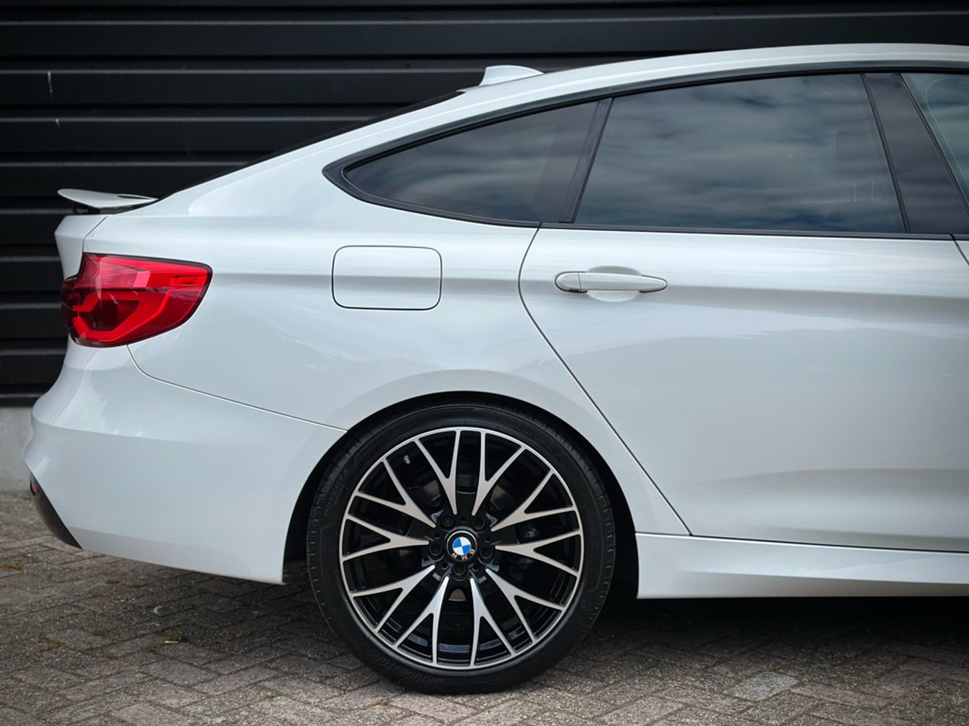 Foto van BMW 320i