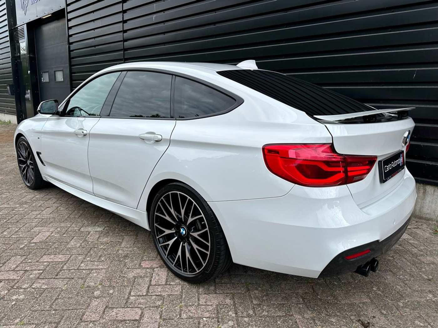 Foto van BMW 320i