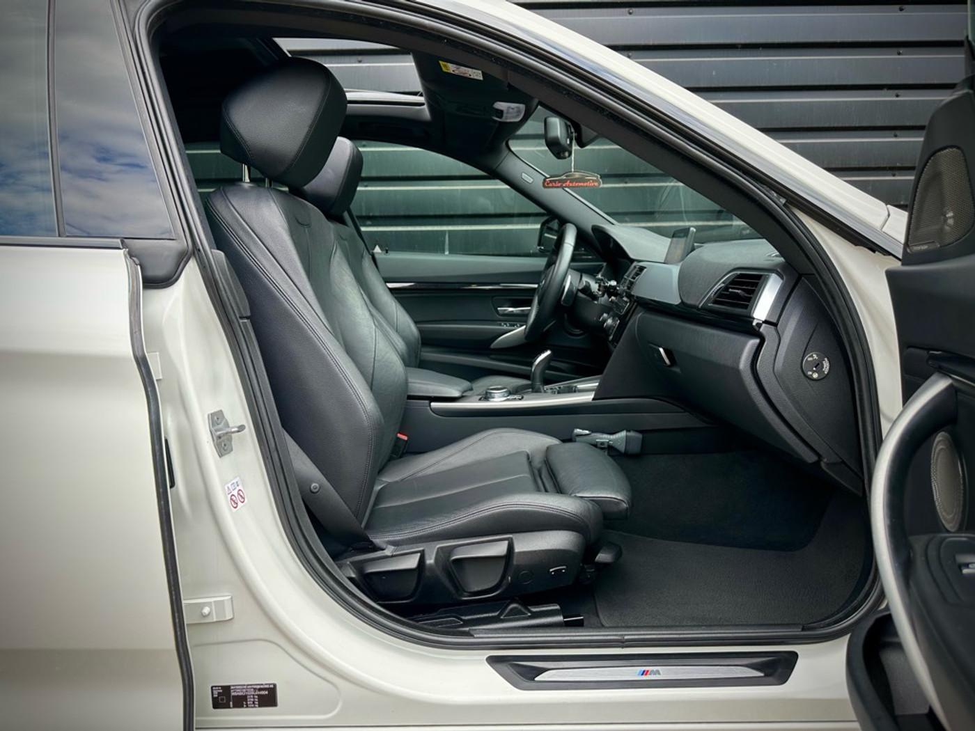 Foto van BMW 320i