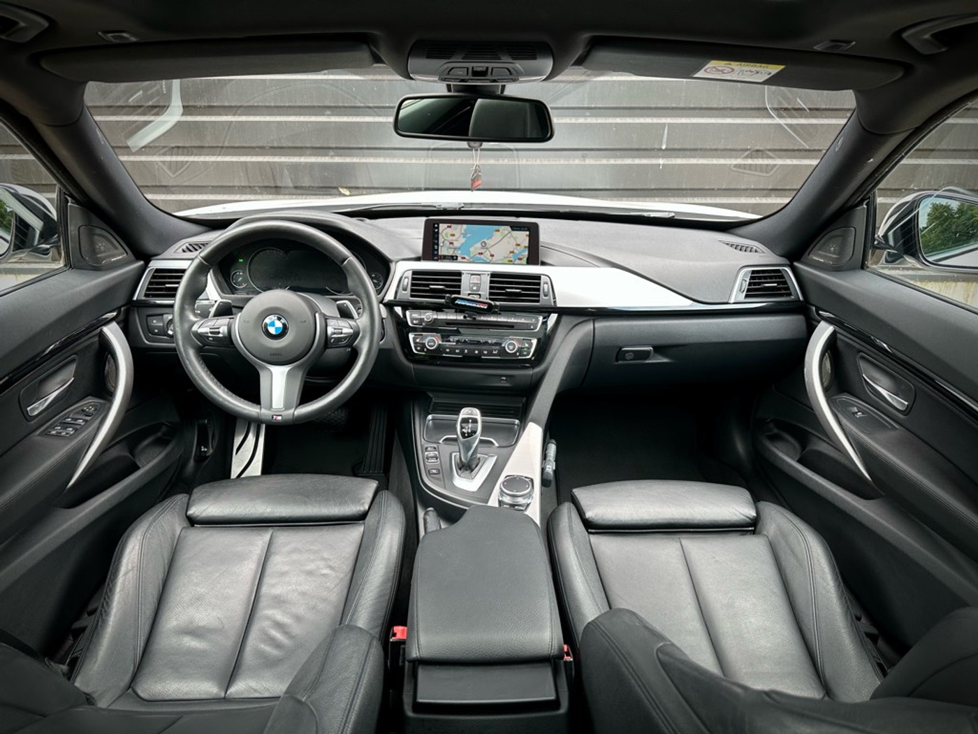 Foto van BMW 320i