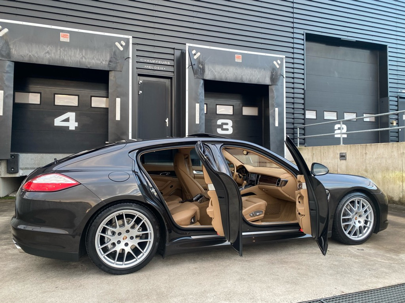 Foto van Porsche Panamera S