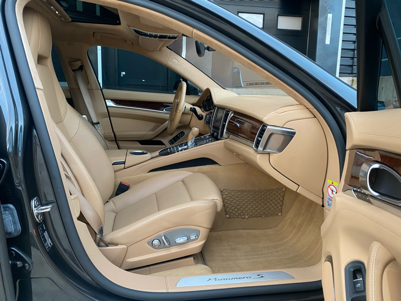 Foto van Porsche Panamera S
