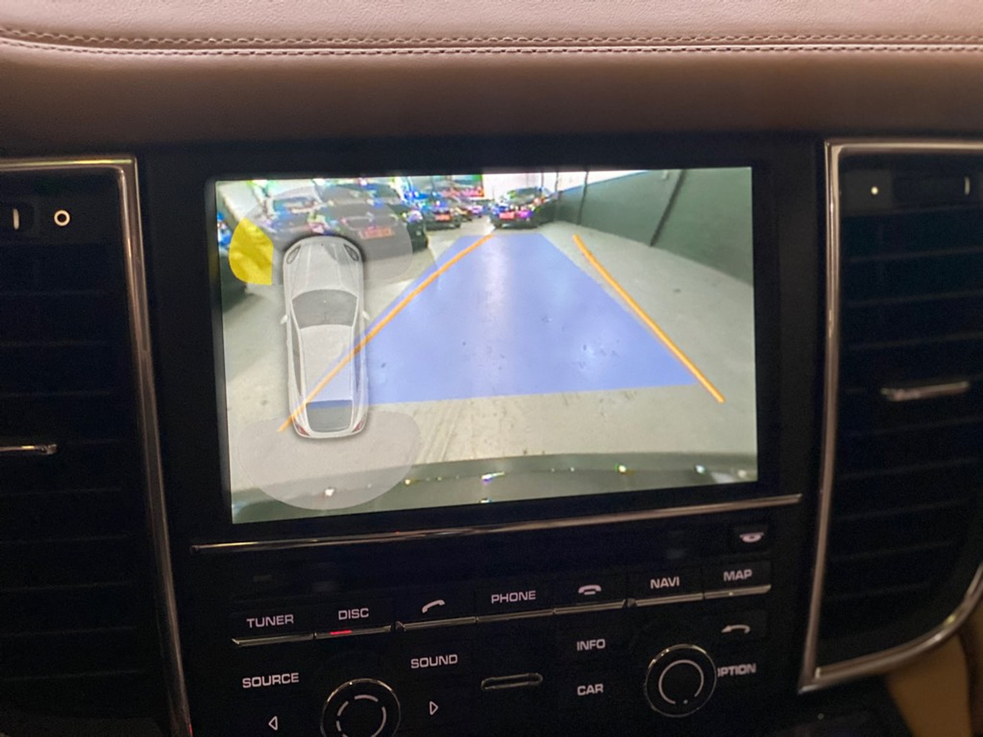 Foto van Porsche Panamera S