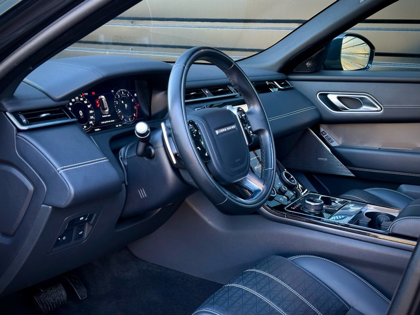 Foto van Land Rover Range Rover Velar