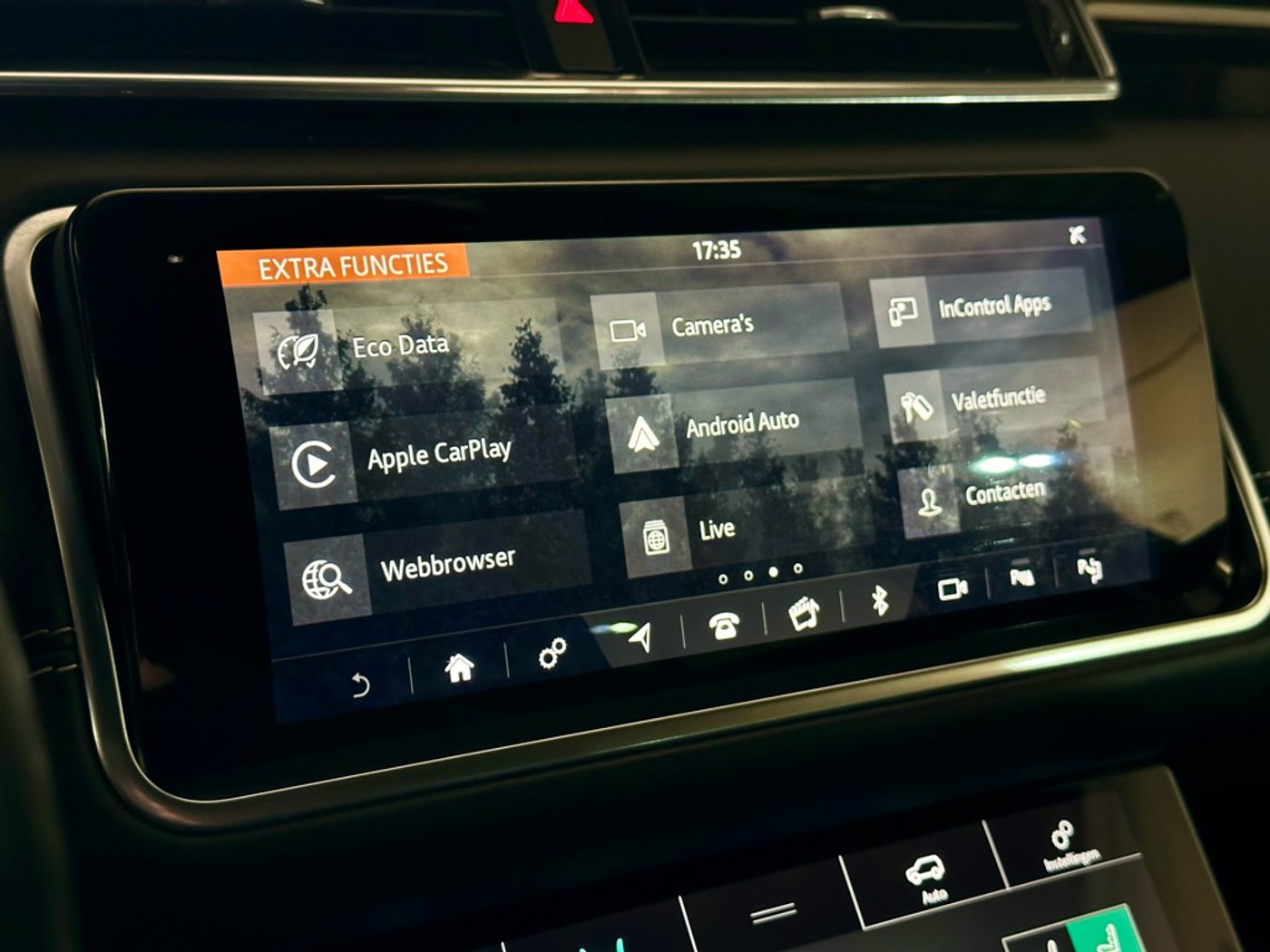Foto van Land Rover Range Rover Velar