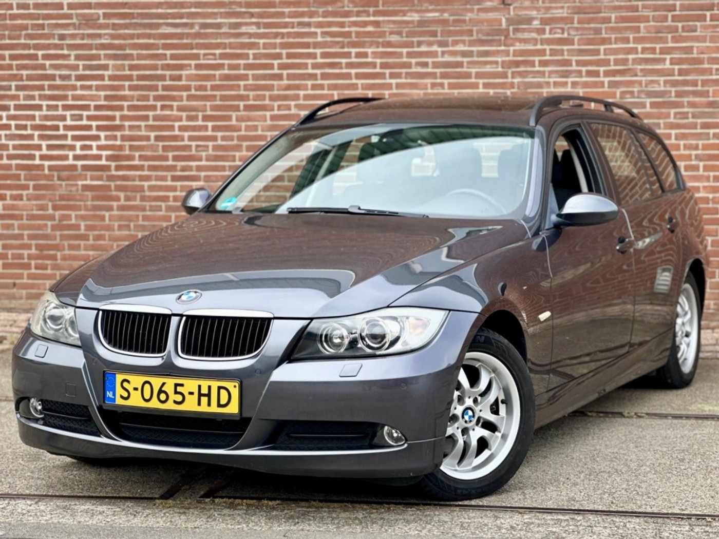 BMW 3er Reihe 318i Executive |Panoramadak |CruiseC |Clima 2007 - voorkant