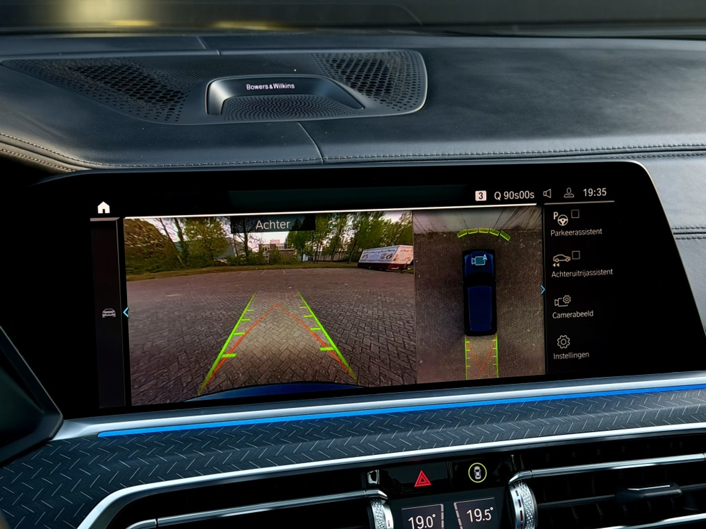 Foto van BMW X5 Xdrive45e