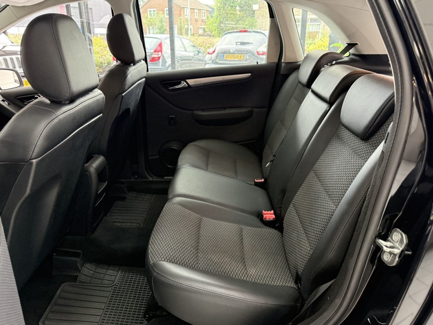 Foto van Mercedes-Benz B 160