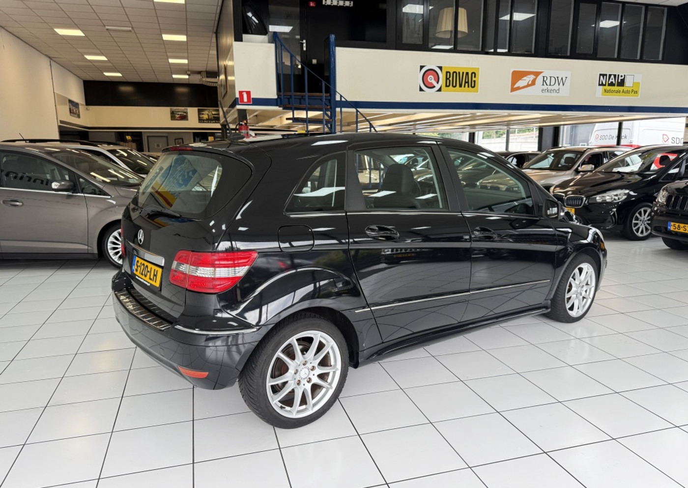 Foto van Mercedes-Benz B 160