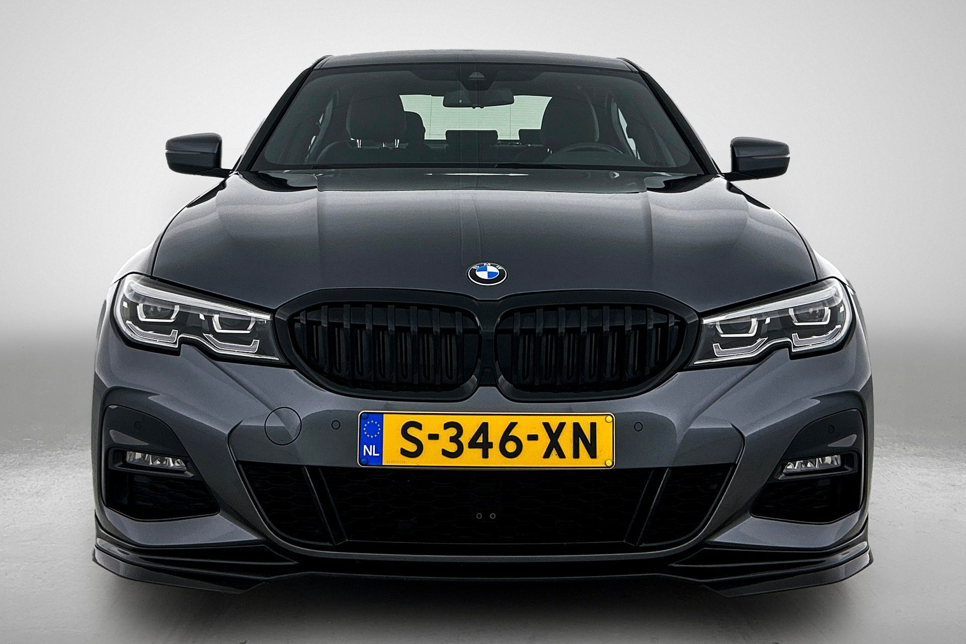 Foto van BMW 320i